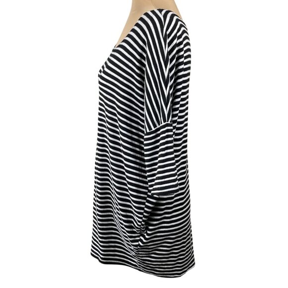 Agnes & Dora Striped Ribbed Top Pullover Short Sleeve Black White Size M Medium - Picture 2 of 7